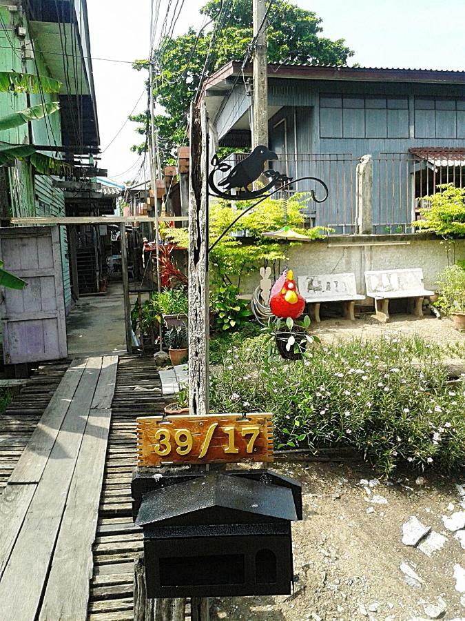 Ray Nu Guest House Phra Nakhon Si Ayutthaya Exterior photo